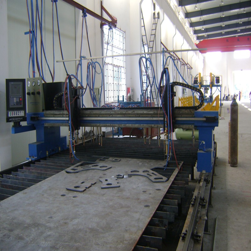 Automatic Straight Strip Gantry Small Metal Plasma And Flame Cutting Machine