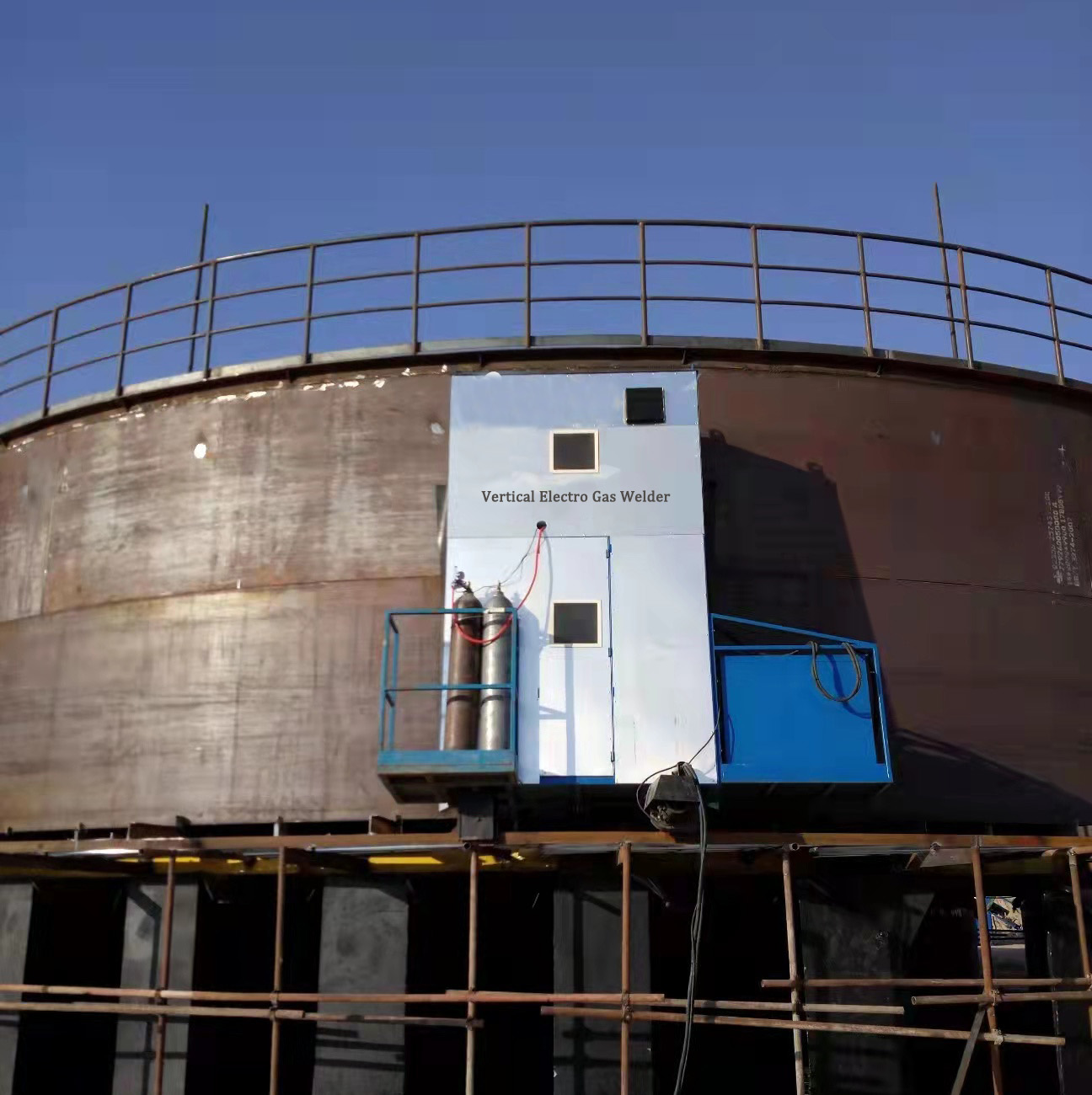 EGW Automatic Tank Vertical Welding Machine for Oil Tank